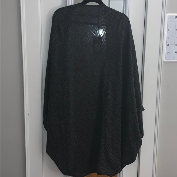 Charcoal kimono - Picture 3 of 3